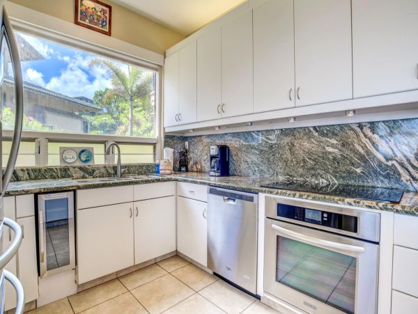 Spacious Kaanapali Beach Composite Retreat for Families