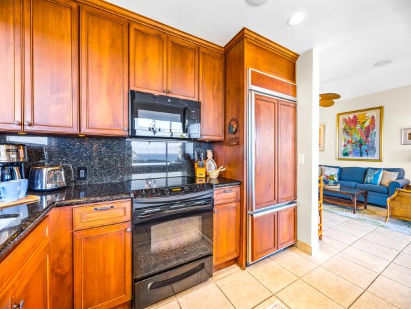 Spacious Kaanapali Beach Composite Retreat for Families