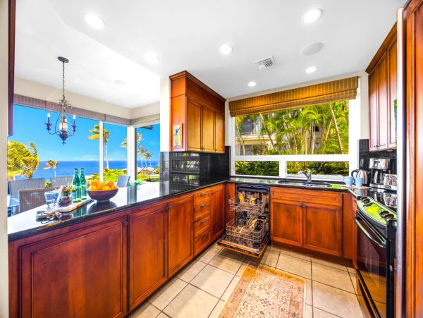 Spacious Kaanapali Beach Composite Retreat for Families