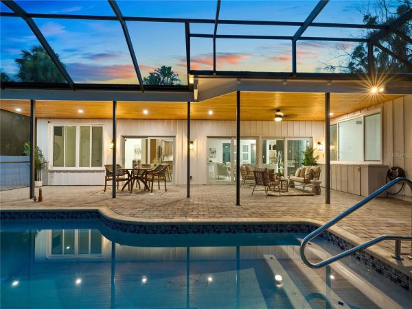 Exceptional Mid-Century Modern Home Near Siesta Key Beach