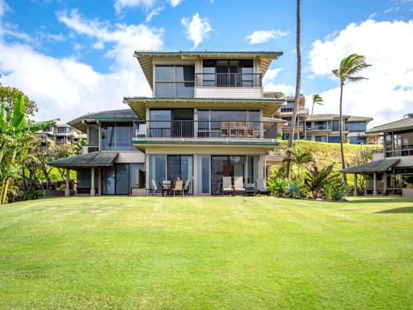 Discover Your Ideal Maui Retreat with Two Spacious Villas