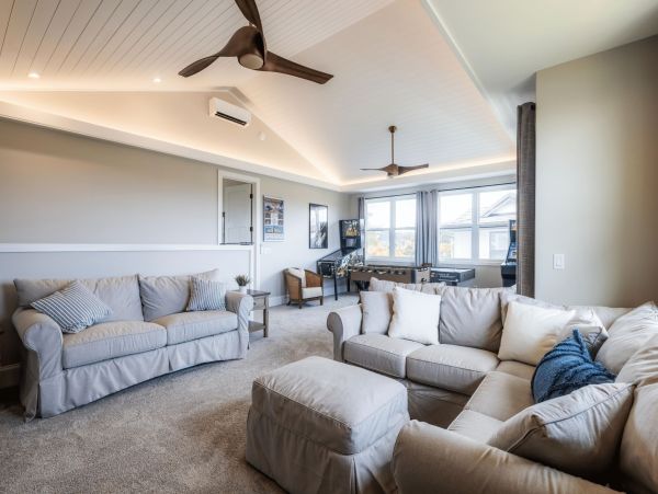Luxurious 7-Bedroom Island Retreat in Poipu