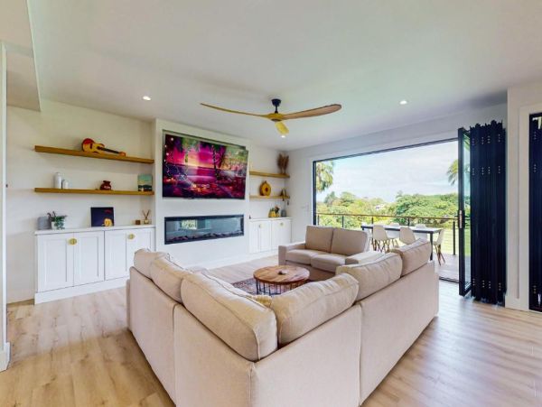 Luxurious 6-Bedroom Tropical Paradise in Princeville, Hawaii