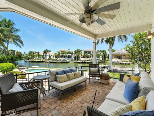 Luxury Naples Oasis with Gulf Access - Your Perfect Retreat