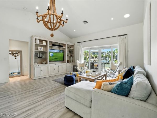 Luxury Naples Oasis with Gulf Access - Your Perfect Retreat