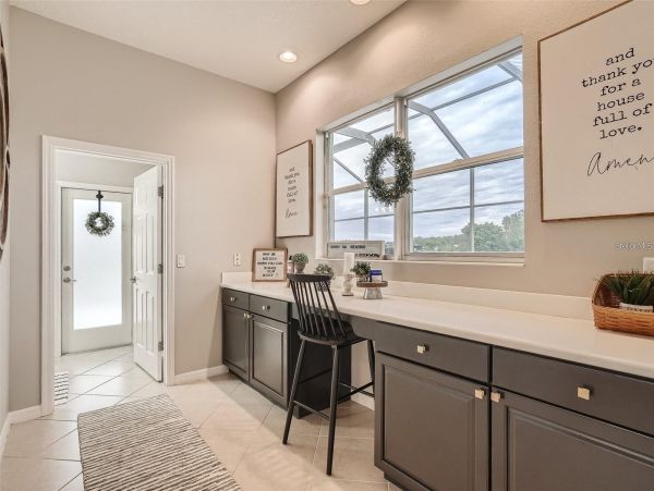 Luxury 4-Bedroom Pool Home in Bradenton - Perfect Vacation Retreat