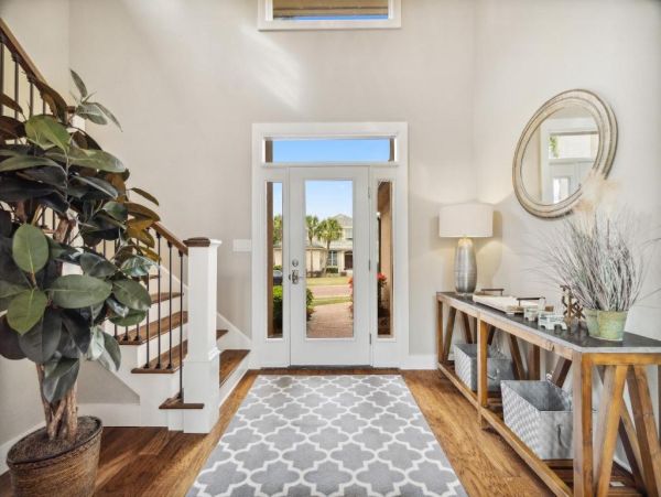 Luxury Vacation Home in Destin - Private Pool & Golf Cart Included