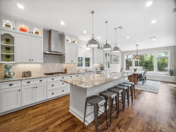 Luxury Vacation Home in Destin - Private Pool & Golf Cart Included