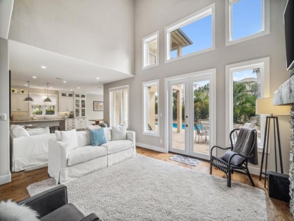 Luxury Vacation Home in Destin - Private Pool & Golf Cart Included