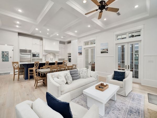 Luxury WaterColor Vacation Rental - Emerald Coast Beach House