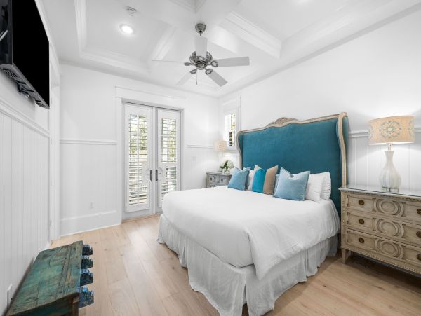 Luxury WaterColor Vacation Rental - Emerald Coast Beach House