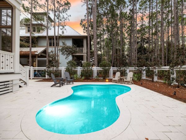 Luxury WaterColor Vacation Rental - Emerald Coast Beach House