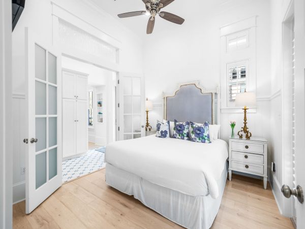 Luxury WaterColor Vacation Rental - Emerald Coast Beach House