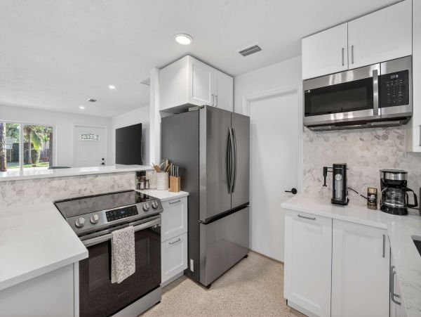 Ideal Retreat Florida Vacation Home - Near Fort Lauderdale Beach 3-Bedroom Home