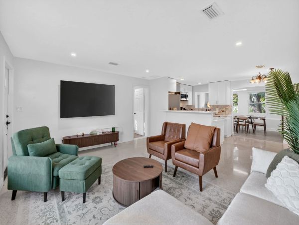 Ideal Retreat Florida Vacation Home - Near Fort Lauderdale Beach 3-Bedroom Home