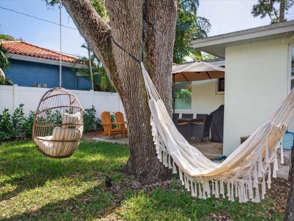 Ideal Retreat Florida Vacation Home - Near Fort Lauderdale Beach 3-Bedroom Home