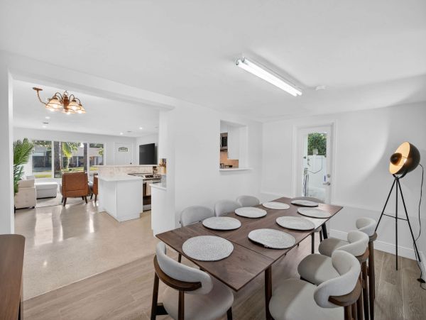 Ideal Retreat Florida Vacation Home - Near Fort Lauderdale Beach 3-Bedroom Home