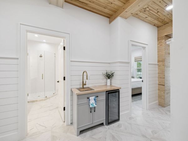 Luxurious 8-Bedroom Seagrove Beach Retreat with Pool & Lake Front
