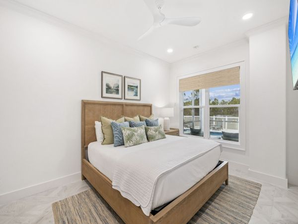 Luxurious 8-Bedroom Seagrove Beach Retreat with Pool & Lake Front