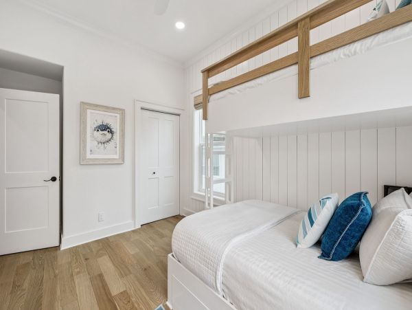 Luxurious 8-Bedroom Seagrove Beach Retreat with Pool & Lake Front