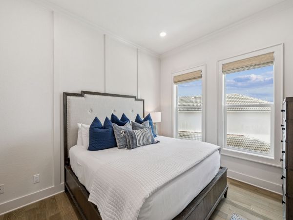 Luxurious 8-Bedroom Seagrove Beach Retreat with Pool & Lake Front