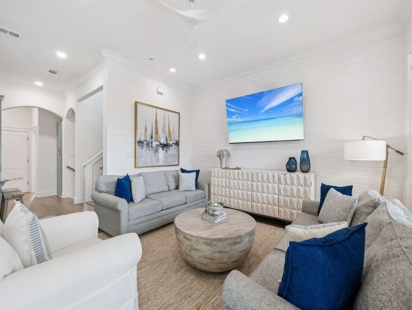 Luxurious 8-Bedroom Seagrove Beach Retreat with Pool & Lake Front