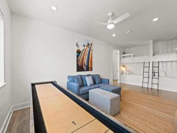 Luxurious Beachfront Retreat in Panama Beach - 6 Bedroom Duplex