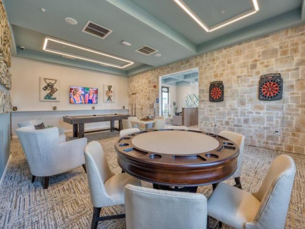 Luxurious 5-Bedroom Townhouse Near Disney World