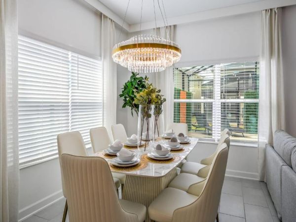Luxurious 5-Bedroom Townhouse Near Disney World