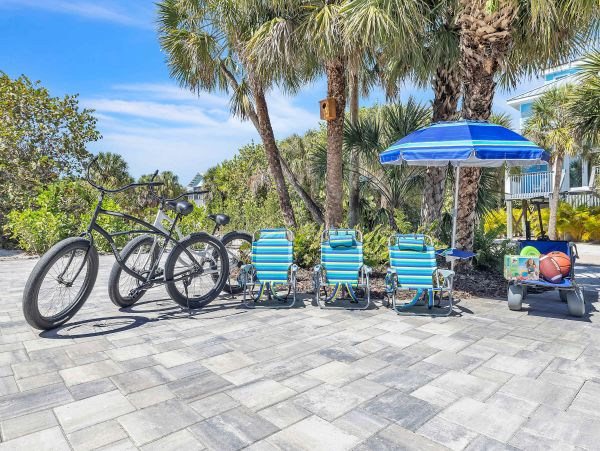 Luxury Island Retreat on North Captiva Island - Private Pool & Outdoor Bar