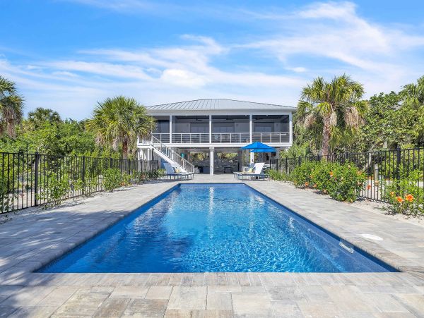 Luxury Island Retreat on North Captiva Island - Private Pool & Outdoor Bar