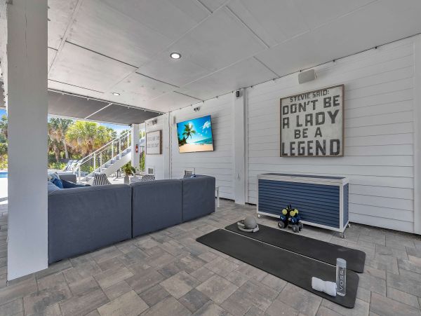 Luxury Island Retreat on North Captiva Island - Private Pool & Outdoor Bar