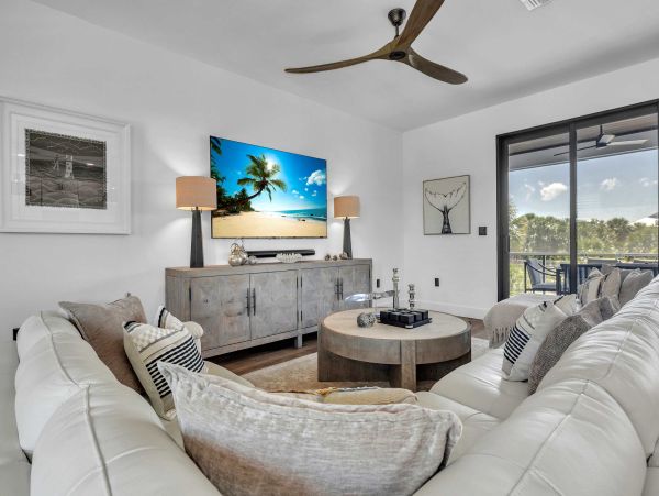 Luxury Island Retreat on North Captiva Island - Private Pool & Outdoor Bar