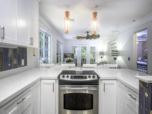 New Islamorada Luxury Vacation Pool Home & Dock