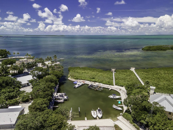 New Islamorada Luxury Vacation Pool Home & Dock