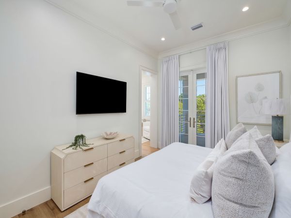 Luxury Beach Retreat on 30A -  Elegance & Comfort