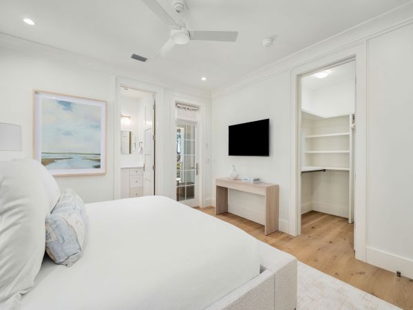 Luxury Beach Retreat on 30A -  Elegance & Comfort