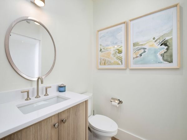 Luxury Beach Retreat on 30A -  Elegance & Comfort