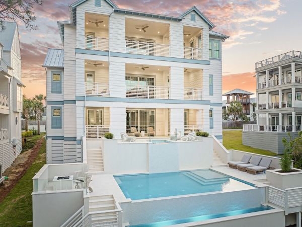 Luxury Beach Retreat on 30A -  Elegance & Comfort