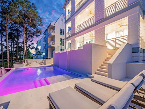 Luxury Beach Retreat on 30A -  Elegance & Comfort