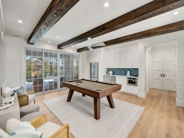 Luxury Beach Retreat on 30A -  Elegance & Comfort