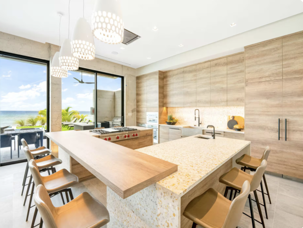 Cayman Island Luxury 8 Bedroom Villa Ocean Steps Away
