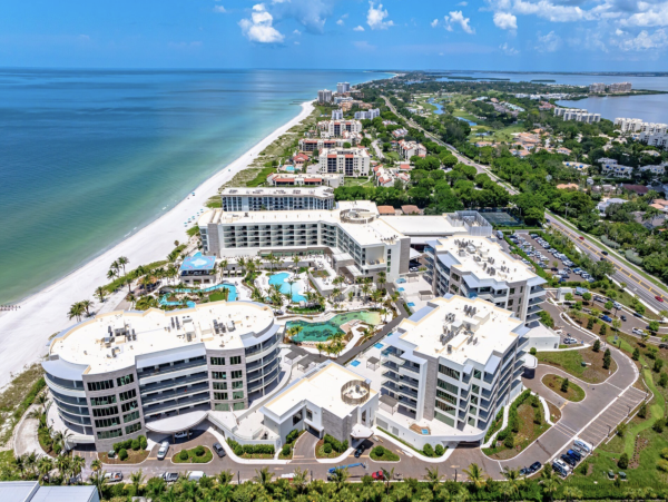The Most Luxurious Vacation Beach Community on Longboat Key