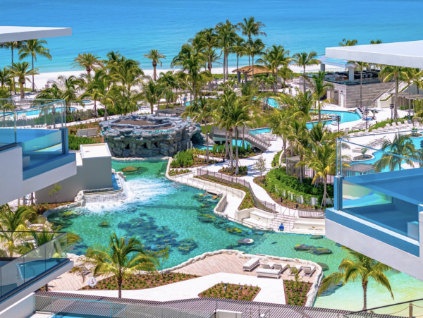 The Most Luxurious Vacation Beach Community on Longboat Key