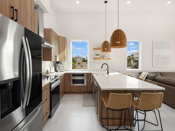 Luxurious Beachside Retreat Near Belleair & Indian Rocks Beaches