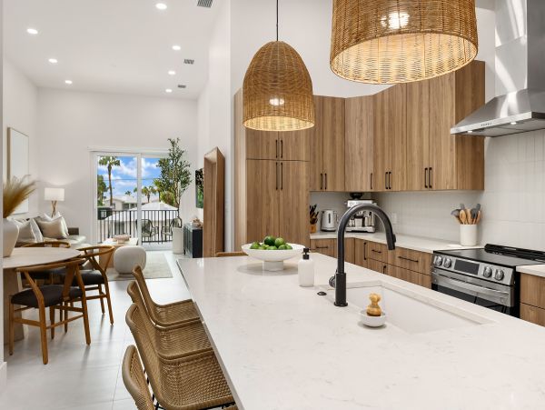 Luxurious Beachside Retreat Near Belleair & Indian Rocks Beaches