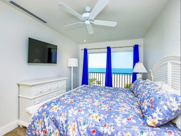 Sanibel Island Three Bedroom Beachfront Townhome Pool Views Sleeps Eight