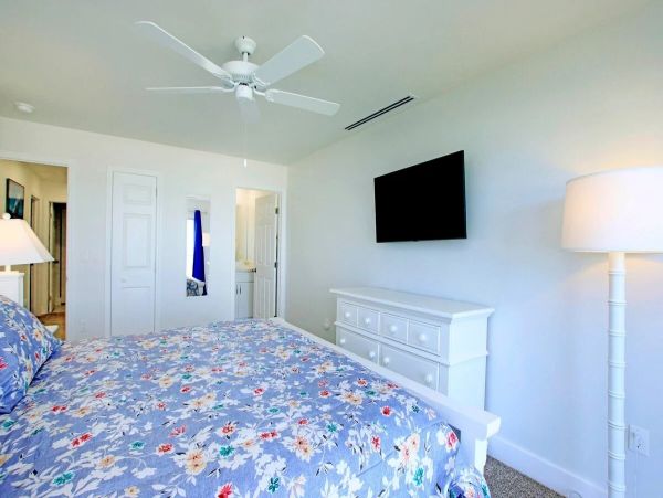 Sanibel Island Three Bedroom Beachfront Townhome Pool Views Sleeps Eight