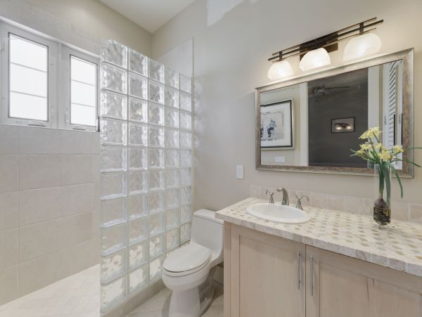 Luxurious Beachfront Home in Sanibel Island - Your Perfect Getaway