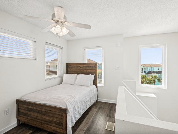 New Arrival Great Rental Navarre Beach Call Today